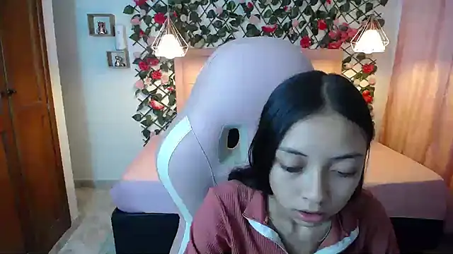 Snapshot of NathaliaSweet_11 chatting on 01/07/25, 05:20 NathaliaSweet 11 online show from 01/07/25, 05:20