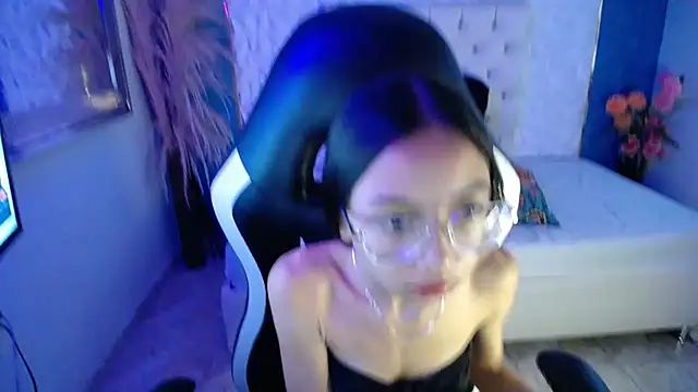 Snapshot of NathaliaSweet_11 chatting on 02/12/25, 02:21 NathaliaSweet 11 online show from 02/12/25, 02:21