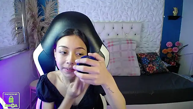 NathaliaSweet 11 online show from 02/12/26, 02:12