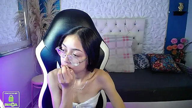 NathaliaSweet 11 online show from 02/13/26, 02:57