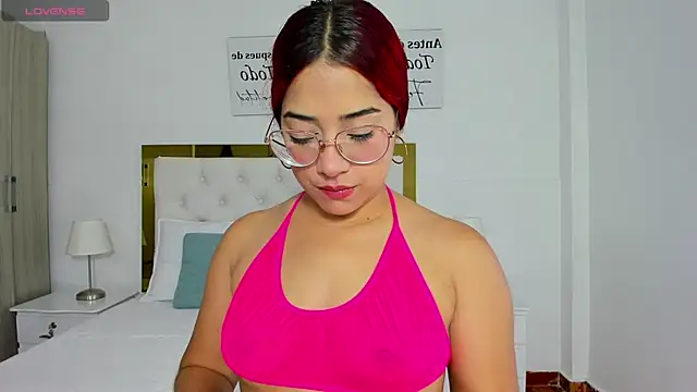 Snapshot of SofiaBosch chatting on 01/29/25, 05:51 SofiaBosch online show from 01/29/25, 05:51