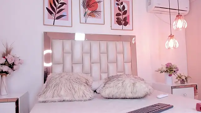 Kim miller4 online show from 03/19/25, 07:38