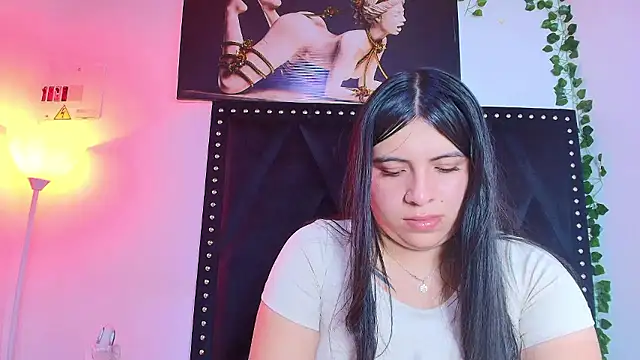 Naia x online show from 01/17/26, 10:35