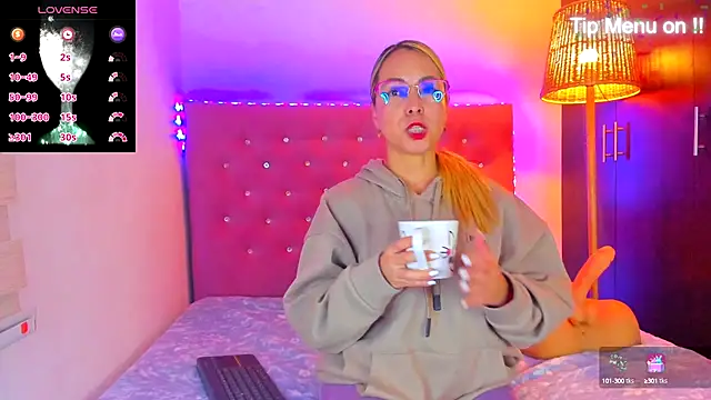  sexybunny  online show from 10/03/25, 04:09