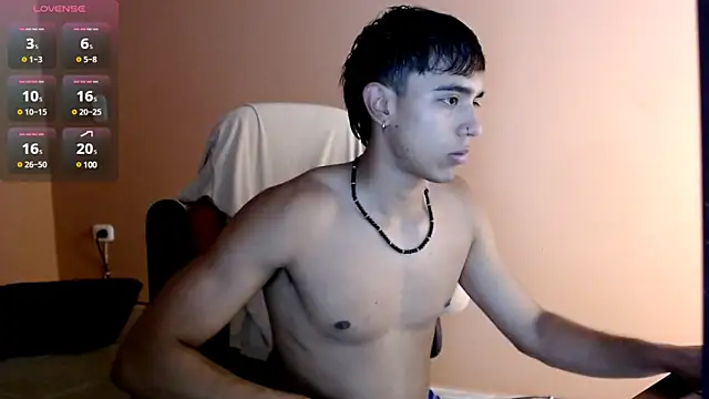 Snapshot of karlgiles_ chatting on 02/13/25, 05:54 karlgiles online show from 02/13/25, 05:54