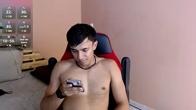 Snapshot of karlgiles_ chatting on 02/19/25, 06:10 karlgiles online show from 02/19/25, 06:10