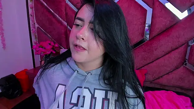 Victoria Rossy online show from 09/23/25, 07:39