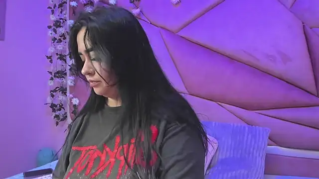 Victoria Rossy online show from 11/09/25, 08:29