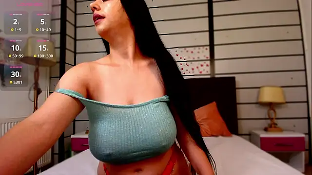 Snapshot of TessaaJoy chatting on 09/17/25, 04:14 TessaaJoy online show from 09/17/25, 04:14