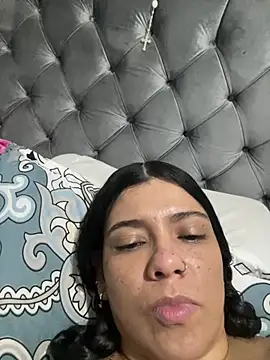 Snapshot of Mariana_c1 chatting on 07/17/26, 05:47 Mariana c1 online show from 07/17/26, 05:47