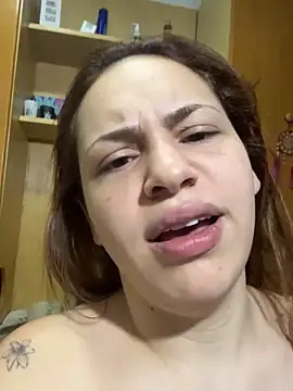 AgnesCampp online show from 01/23/25, 03:32