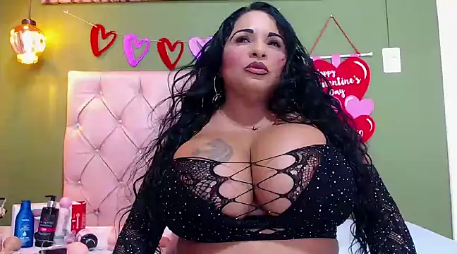 Michelle busty online show from 02/14/25, 10:36