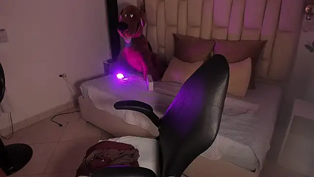 ela beli online show from 09/25/25, 04:27