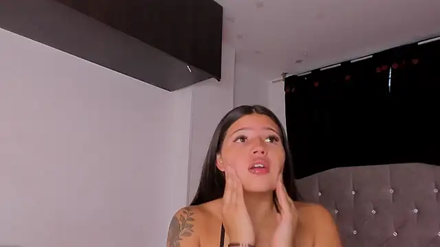 game with lesbians  online show from 10/09/25, 09:57