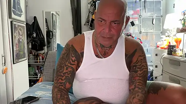 joeytatts66 online show from 10/12/25, 01:04