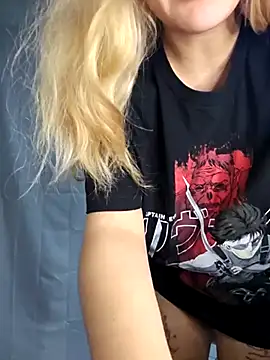 sadnessgyall online show from 02/28/25, 05:48