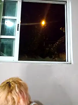 sadnessgyall online show from 09/27/25, 06:18