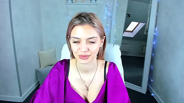 Cherry Price online show from 02/12/25, 03:18