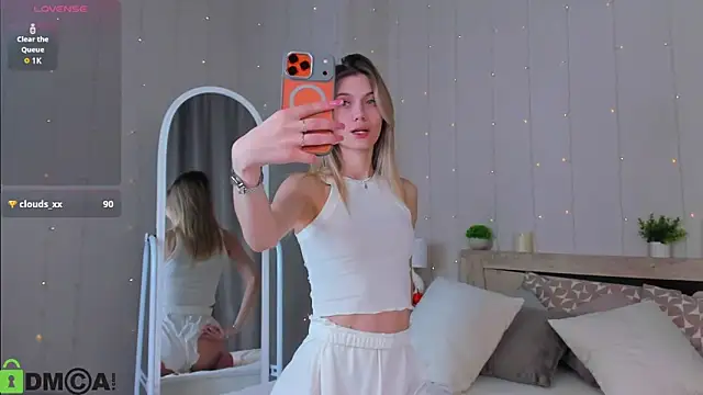 Cherry Price online show from 11/12/25, 12:33