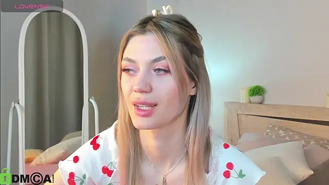 Cherry Price online show from 12/17/25, 12:05