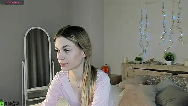 Snapshot of Cherry_Price chatting on 04/05/26, 11:46 Cherry Price online show from 04/05/26, 11:46