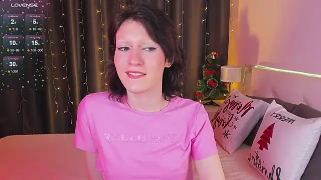 Snapshot of Kolette_Gray chatting on 01/05/25, 03:13 Kolette Gray online show from 01/05/25, 03:13