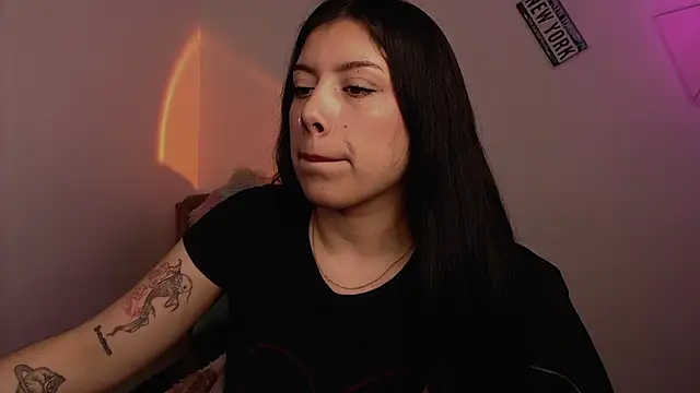 iam emy online show from 02/26/25, 11:48