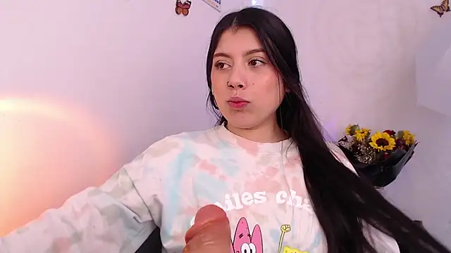 iam emy online show from 09/28/25, 04:34