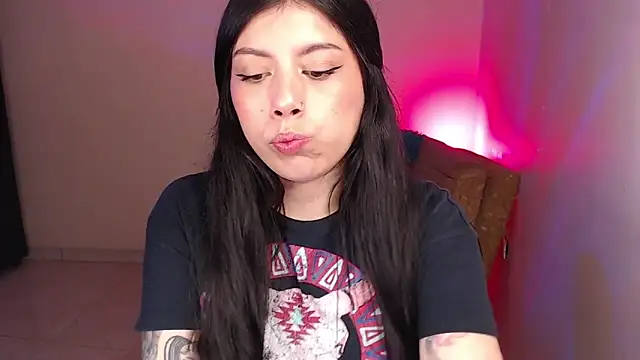 Snapshot of iam_emy chatting on 03/17/26, 02:49 iam emy online show from 03/17/26, 02:49