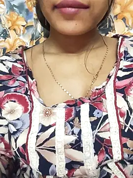 Sania-Love online show from 02/08/25, 07:49