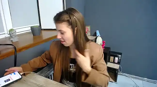 felicity gold online show from 02/03/25, 12:14