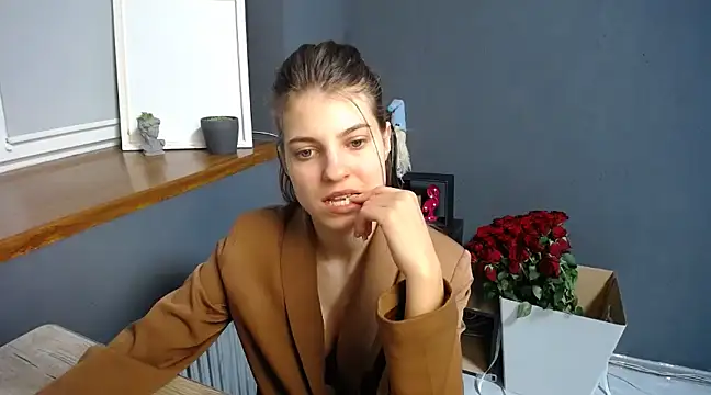 felicity gold online show from 02/18/25, 10:38