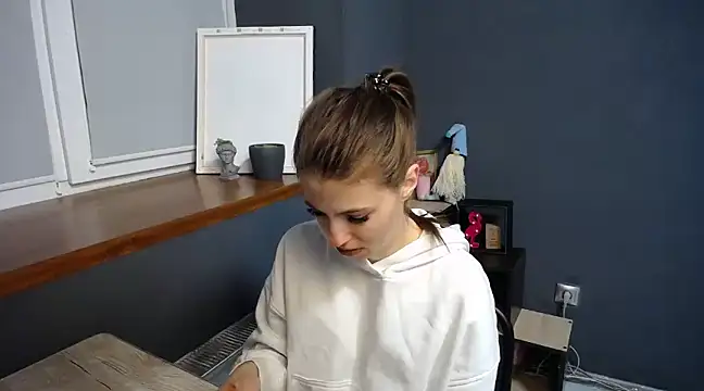 felicity gold online show from 03/14/25, 07:37