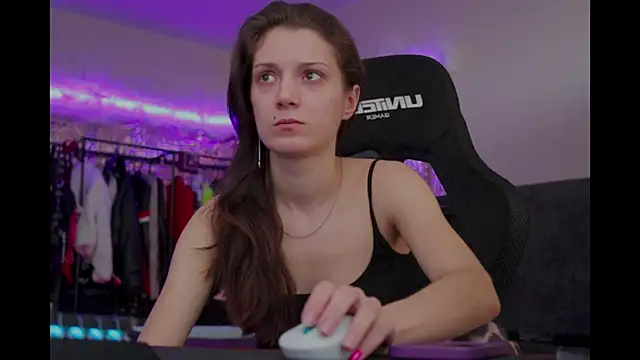 Kathleen Meow online show from 09/23/25, 06:16