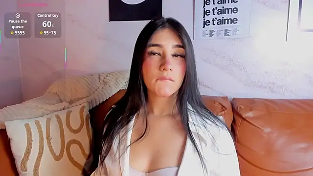 Belliinda 21 online show from 04/16/26, 09:39