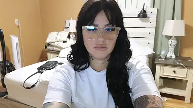 TexasTattooedHouseWife online show from 10/20/25, 02:39