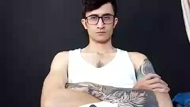 Loggan donnelly online show from 12/02/25, 09:32