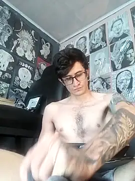 Loggan donnelly online show from 02/04/26, 06:36