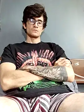 Loggan donnelly online show from 03/10/26, 06:57