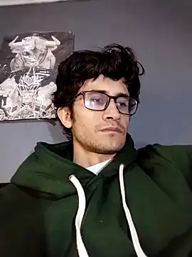 Loggan donnelly online show from 04/03/26, 01:47