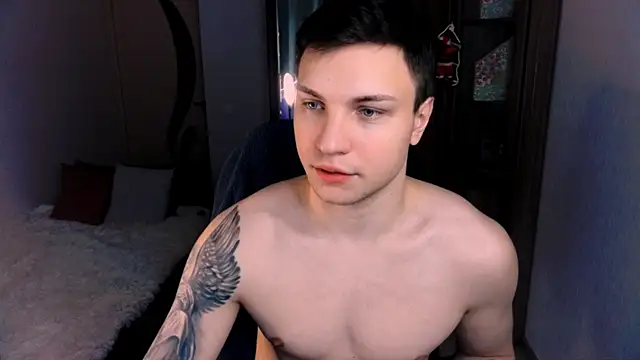 handsome guy01 online show from 12/20/24, 01:36