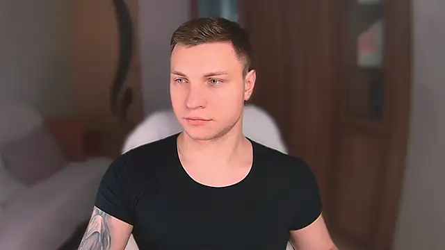 handsome guy01 online show from 02/19/25, 04:44