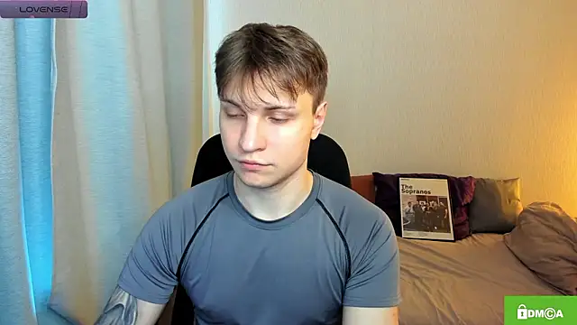 handsome guy01 online show from 02/10/26, 12:31