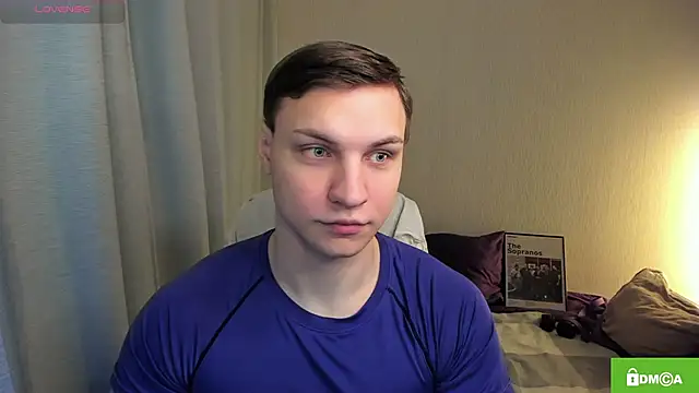 handsome guy01 online show from 04/08/26, 11:16