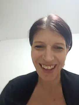 Snapshot of Lenchen_ chatting on 01/19/25, 11:10 Lenchen  online show from 01/19/25, 11:10
