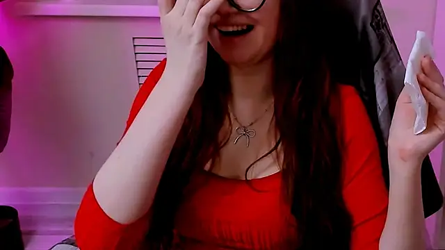 Snapshot of CarolGiggly chatting on 07/11/26, 11:50 CarolGiggly online show from 07/11/26, 11:50