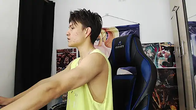 Snapshot of sr_jaeger chatting on 11/14/25, 12:48 sr jaeger online show from 11/14/25, 12:48