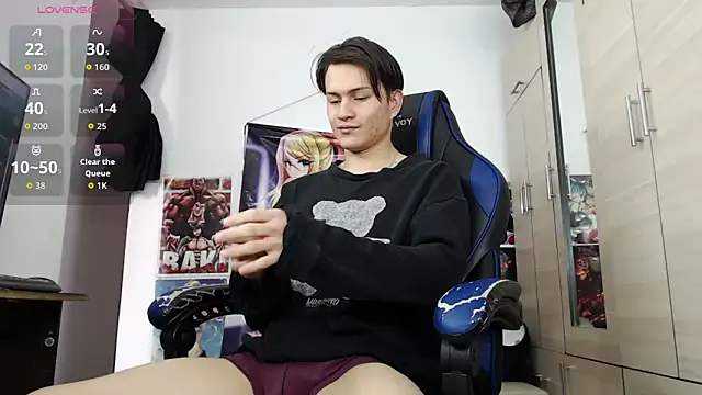 Snapshot of sr_jaeger chatting on 03/04/26, 01:50 sr jaeger online show from 03/04/26, 01:50