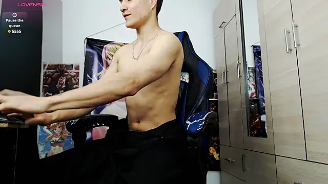 Snapshot of sr_jaeger chatting on 04/08/26, 12:05 sr jaeger online show from 04/08/26, 12:05