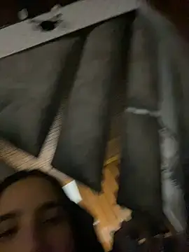 Snapshot of Praga_Pink chatting on 01/05/25, 08:11 Praga Pink online show from 01/05/25, 08:11